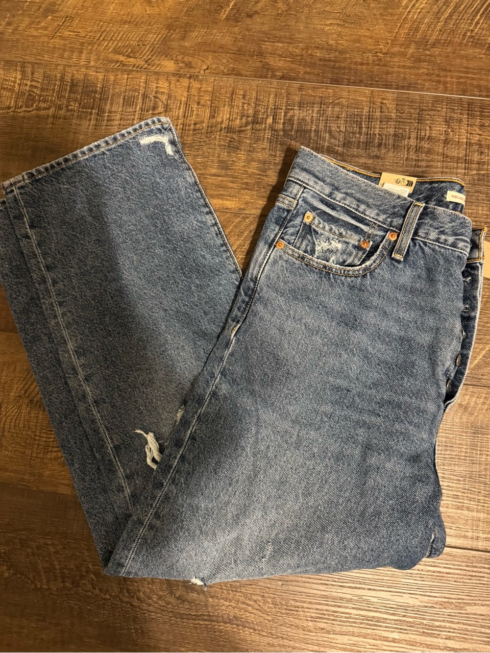 Levi jeans
